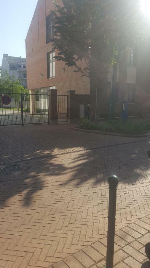 Gutenberg Utca Apartman Сегед Екстериор снимка